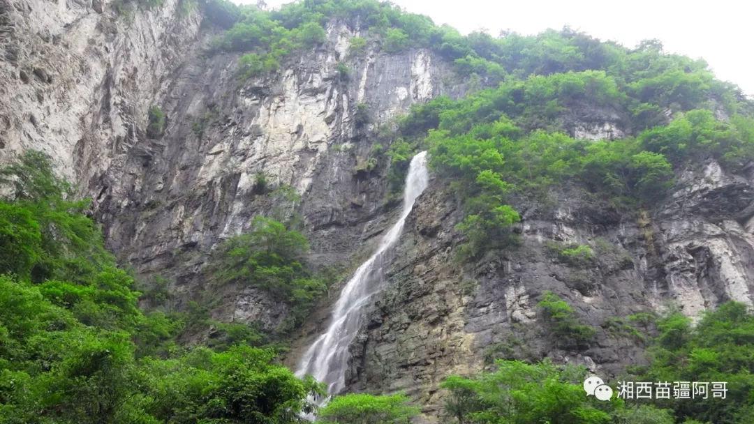 探索神秘房间